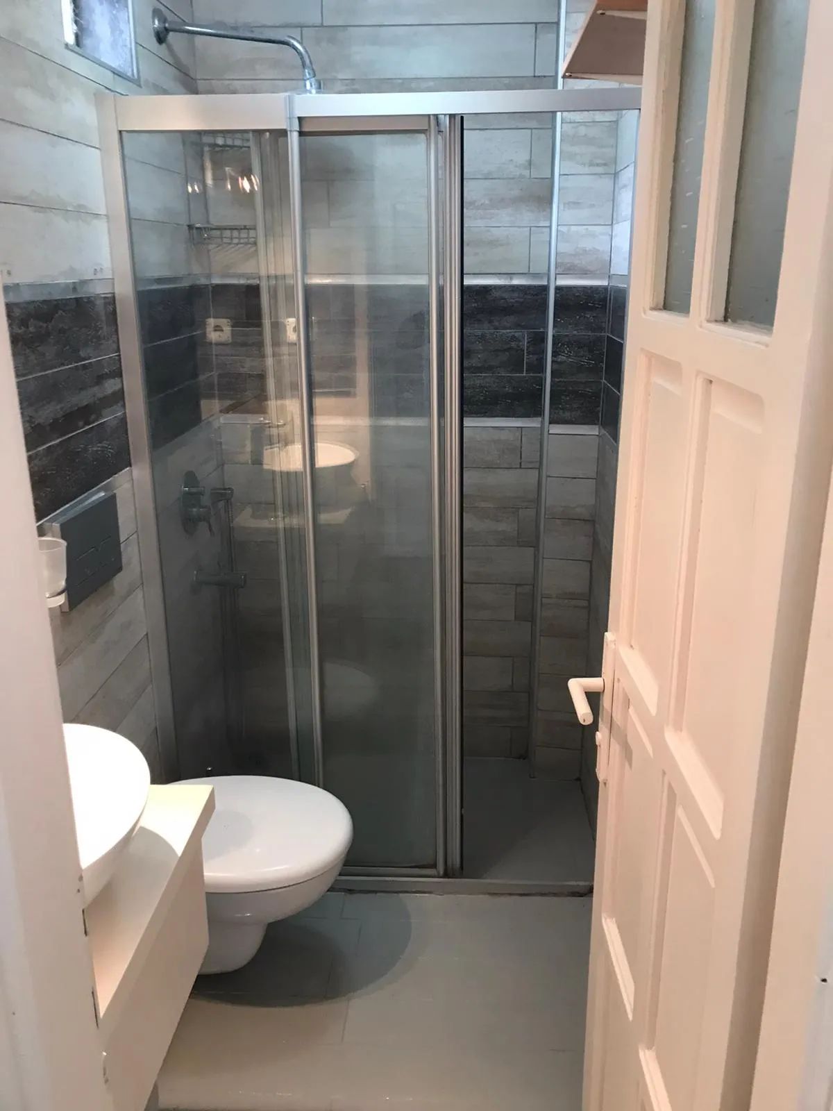 Bahçe Odası: duşakabinli özel banyo